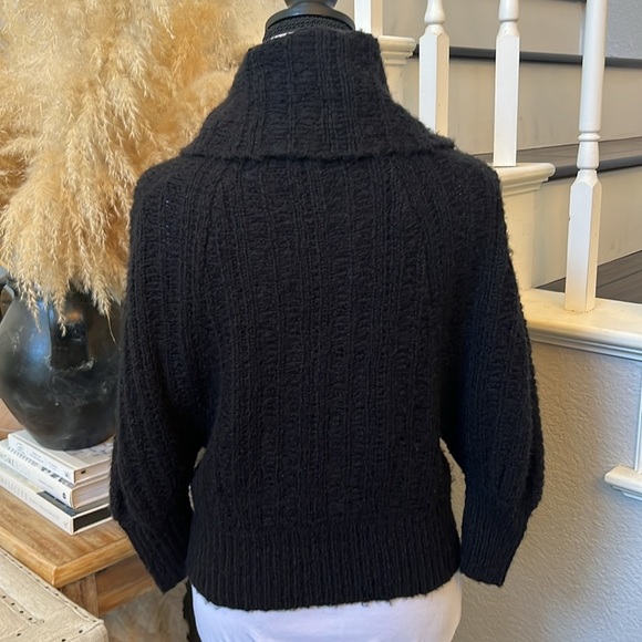 FREE PEOPLE BLACK TEXTURED DOLMAN CARDIGAN Sz Small WOOL BLEND XS - Picture 5 of 7